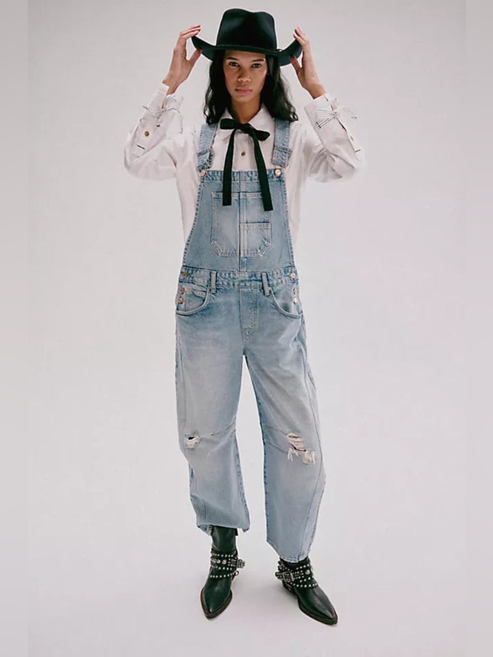 NWOT FREE PEOPLE WE THE FREE Good Luck Barrel Overalls | Going Steady MSRP $148 - Picture 8 of 13